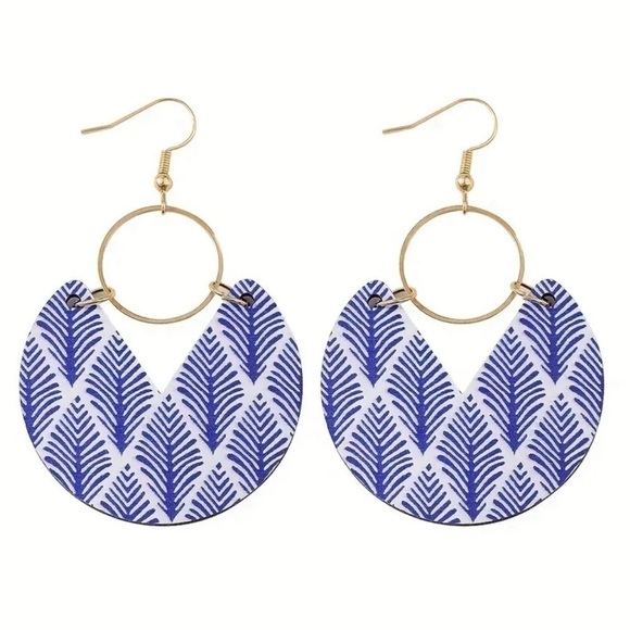 Boho Chic Earrings - Picture 4 of 5